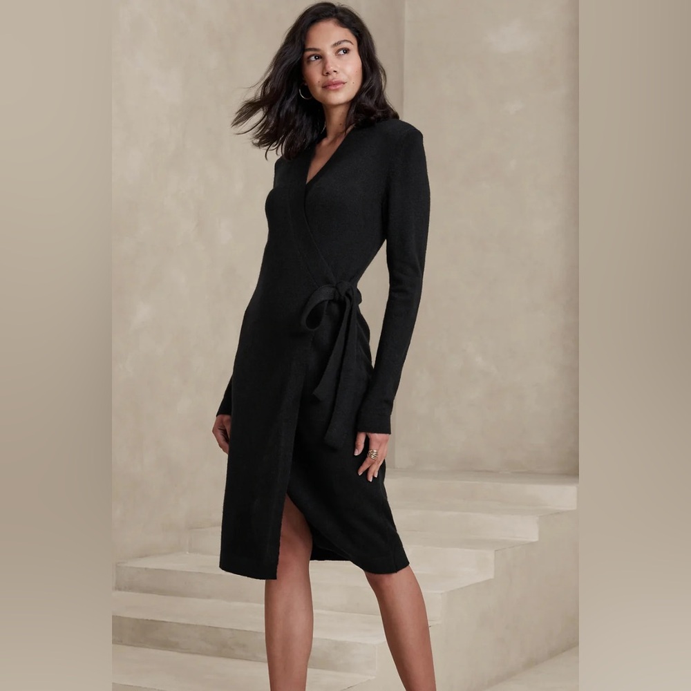 Banana Republic Black Wrap Knee Length Sweater Dress, NWT, Petite Small